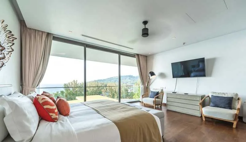 Property image - full photo 5