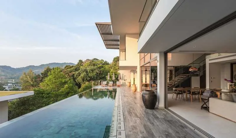 Property image - full photo 12