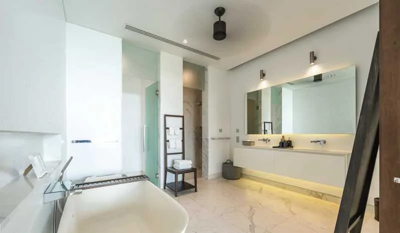 Property image - full photo 30
