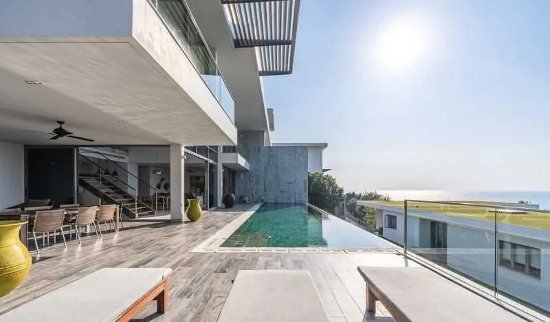 Property image - full photo 31