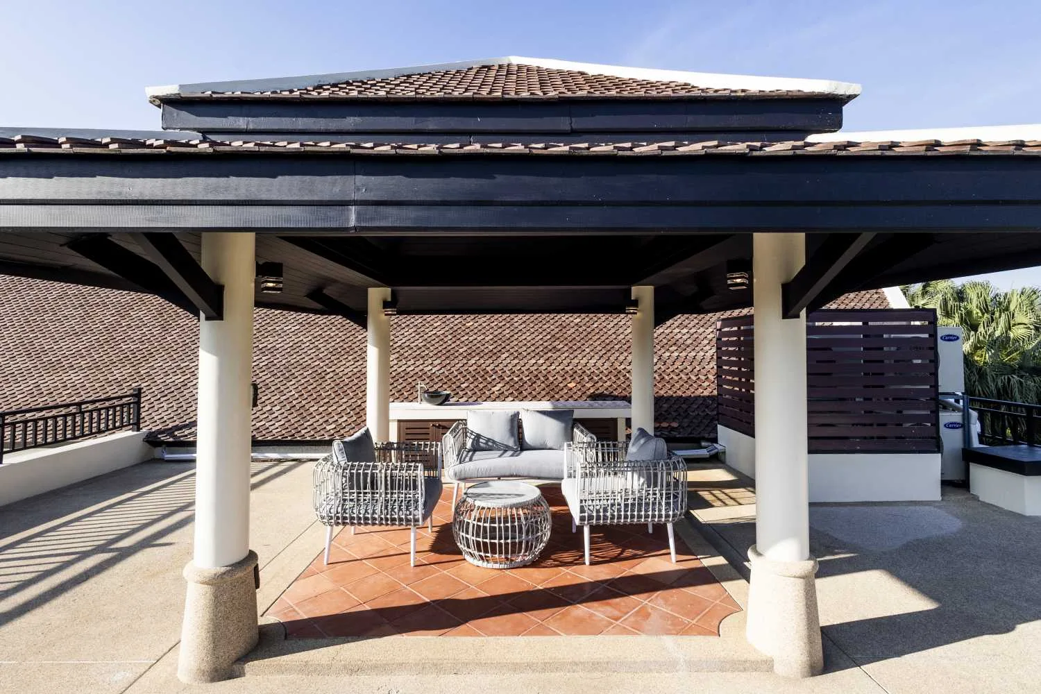 Property image - full photo 17