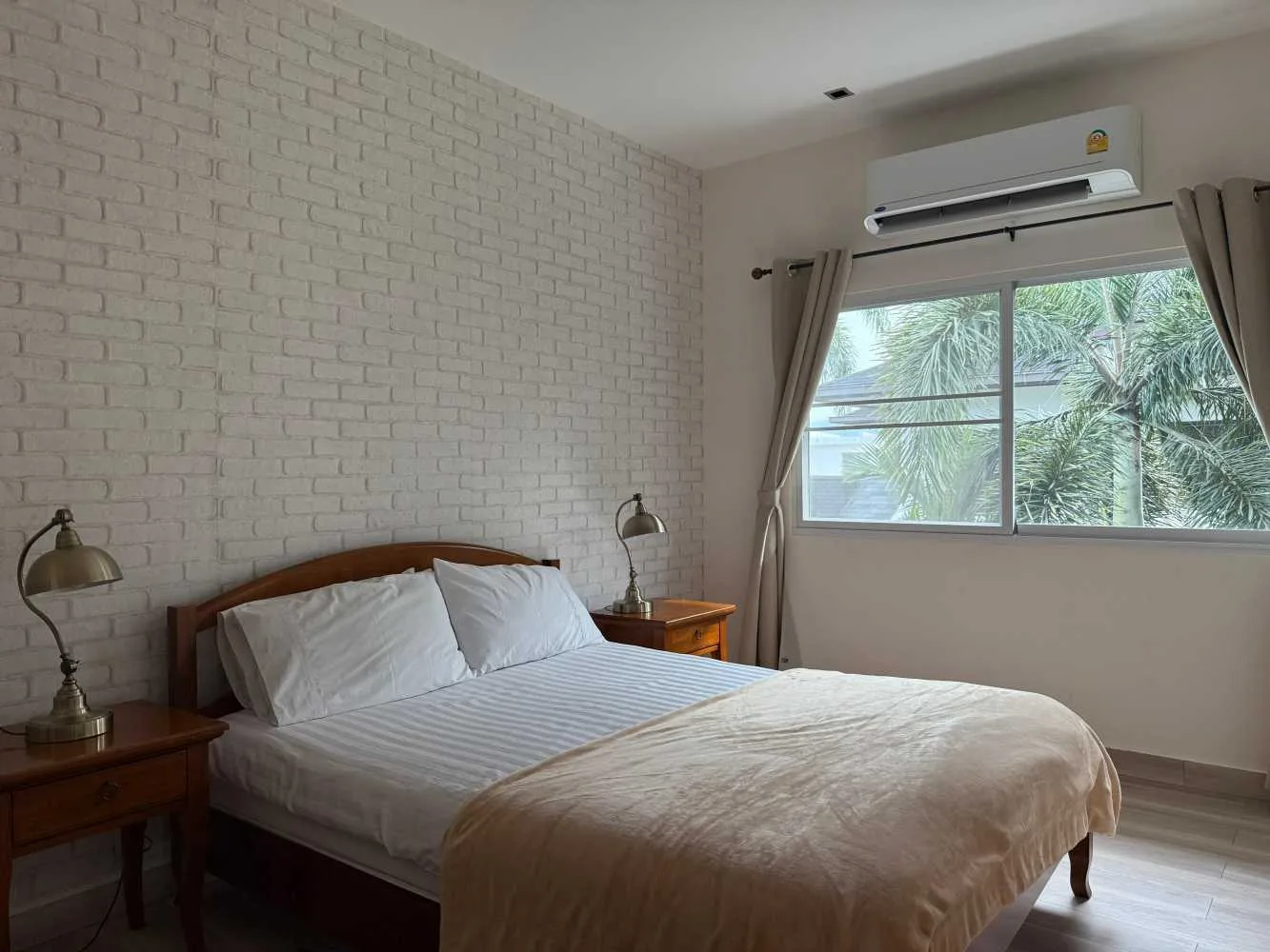 Property image - full photo 25