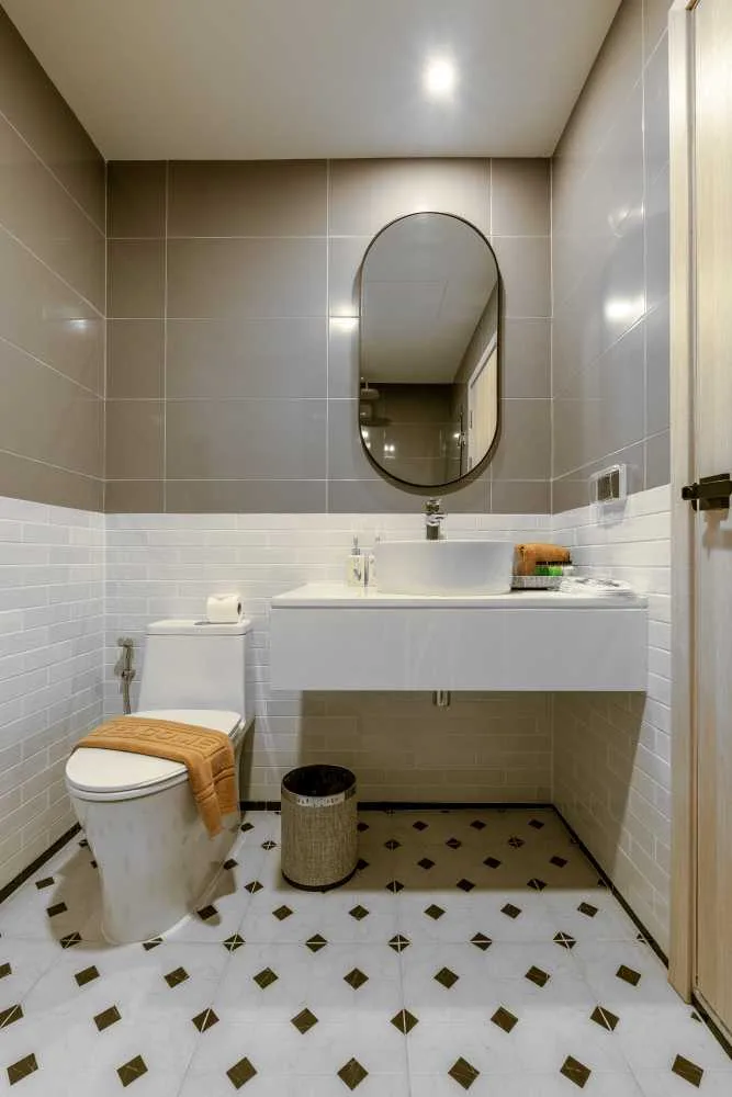 Property image - full photo 11