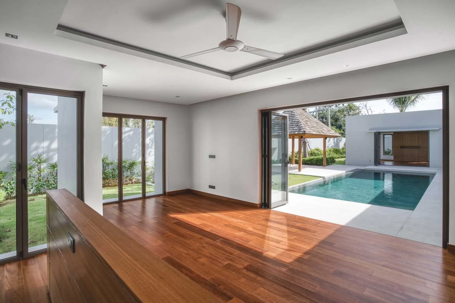 Property image - full photo 7