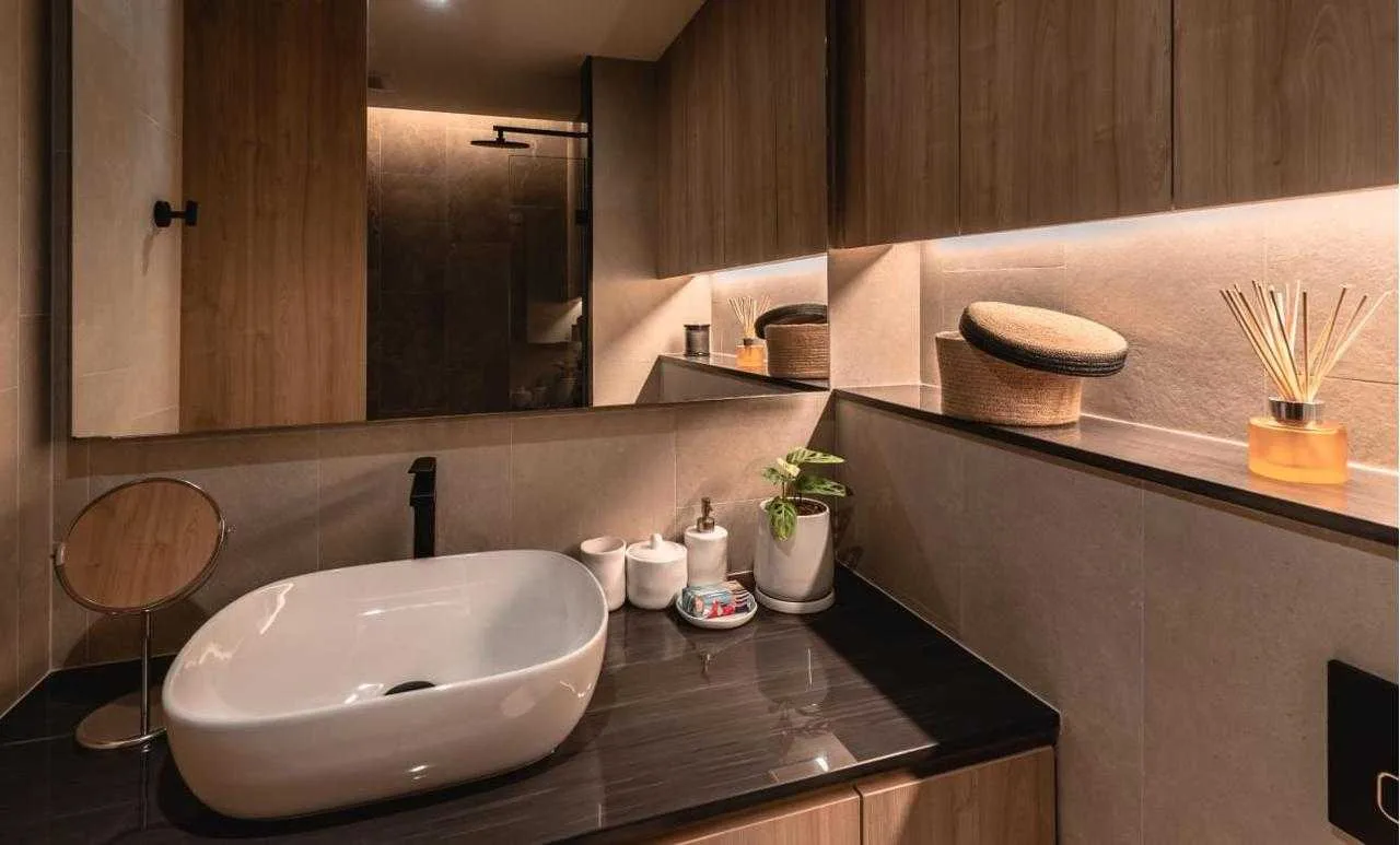 Property image - full photo 5