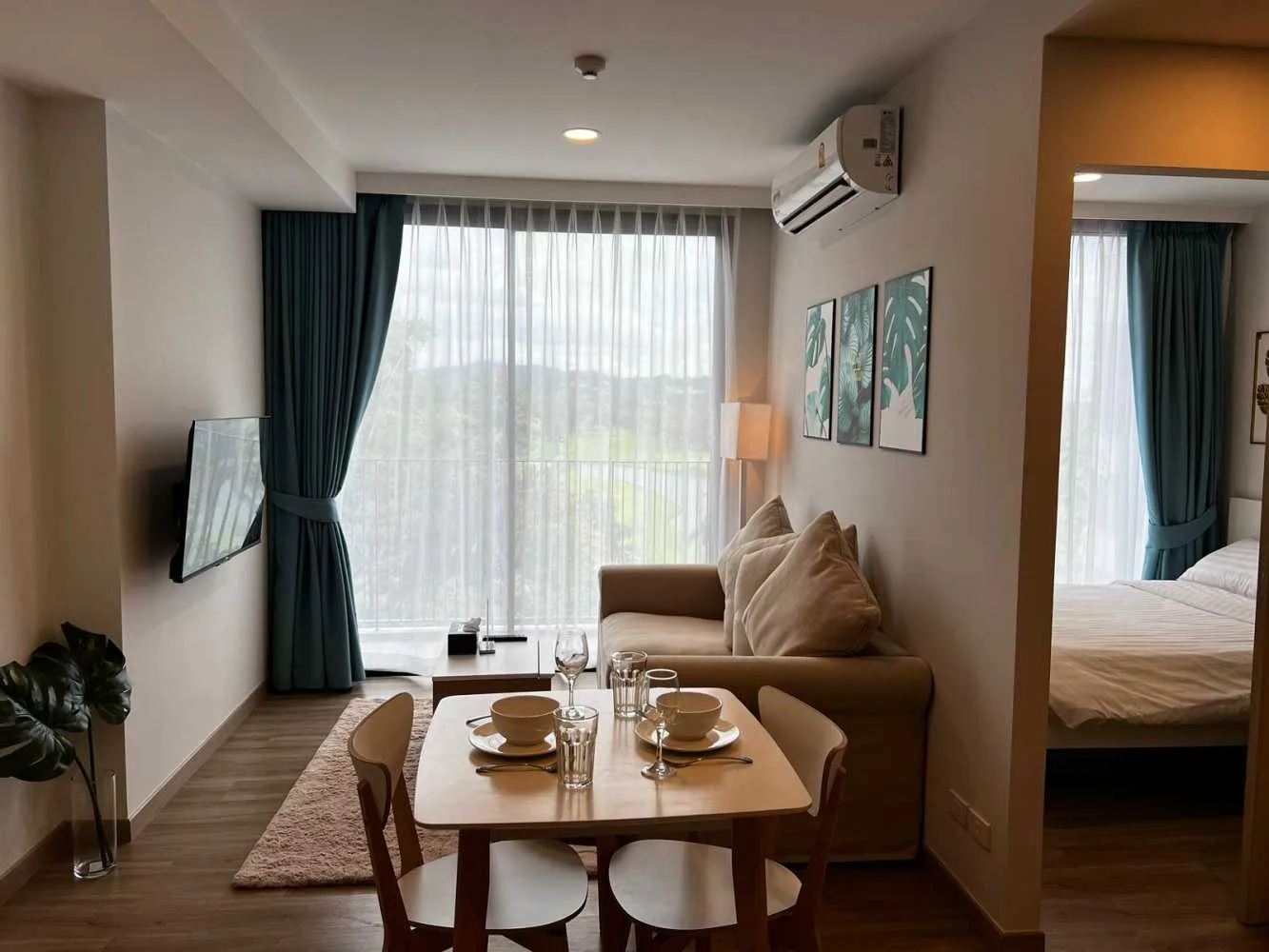 Property image - full photo 3