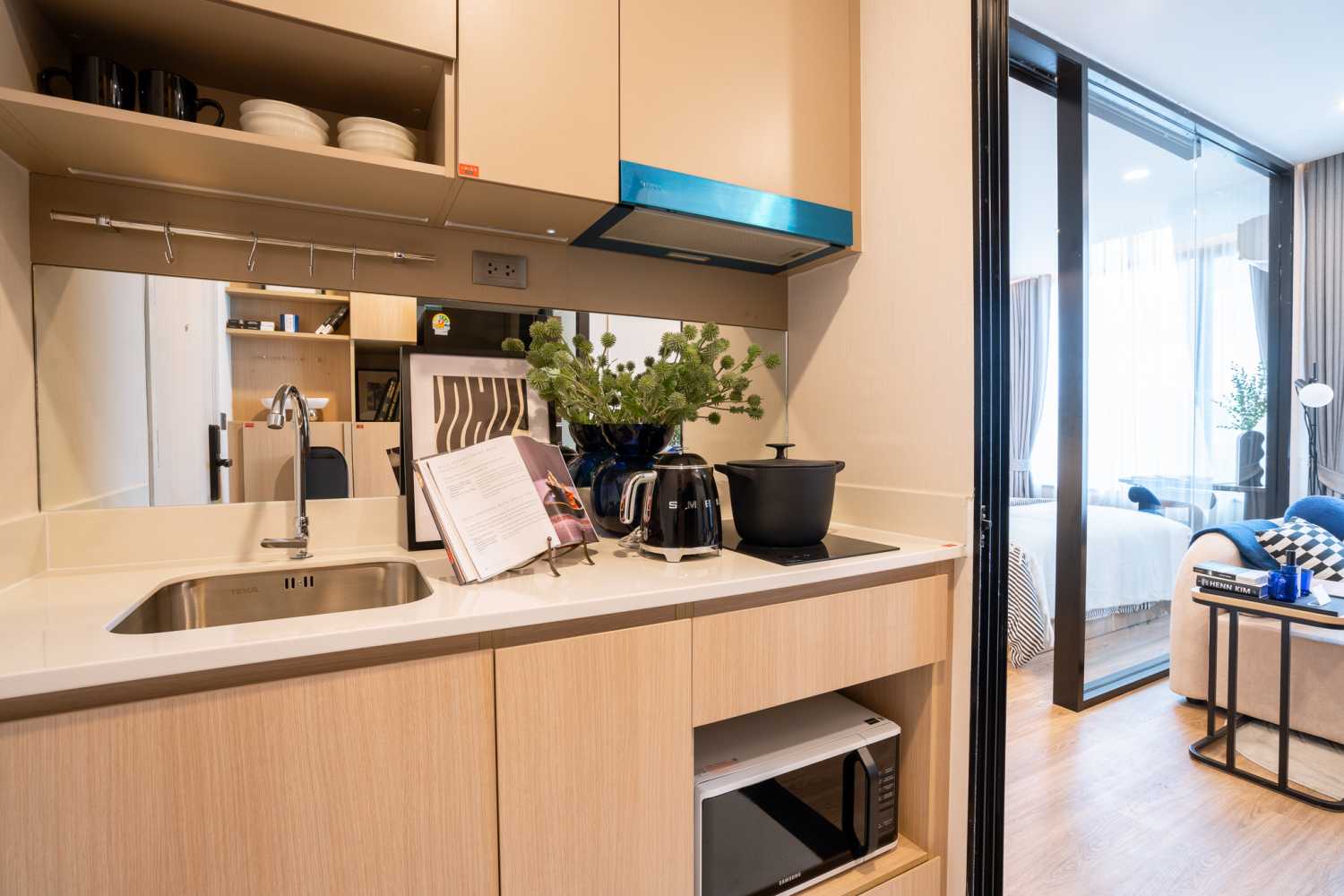 Property image - full photo 3