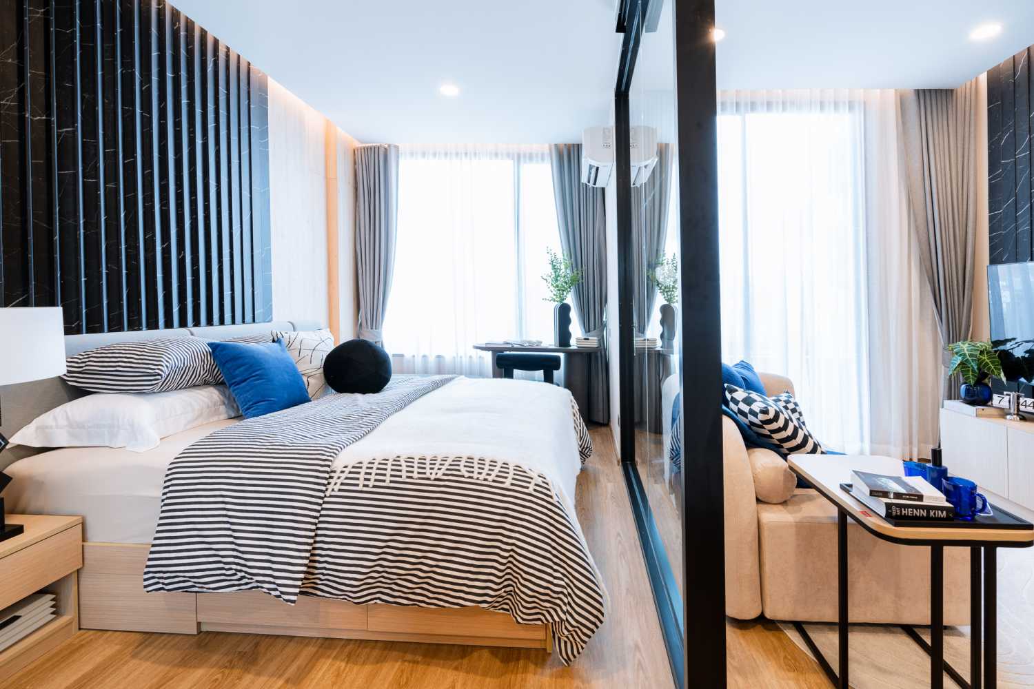 Property image - full photo 5