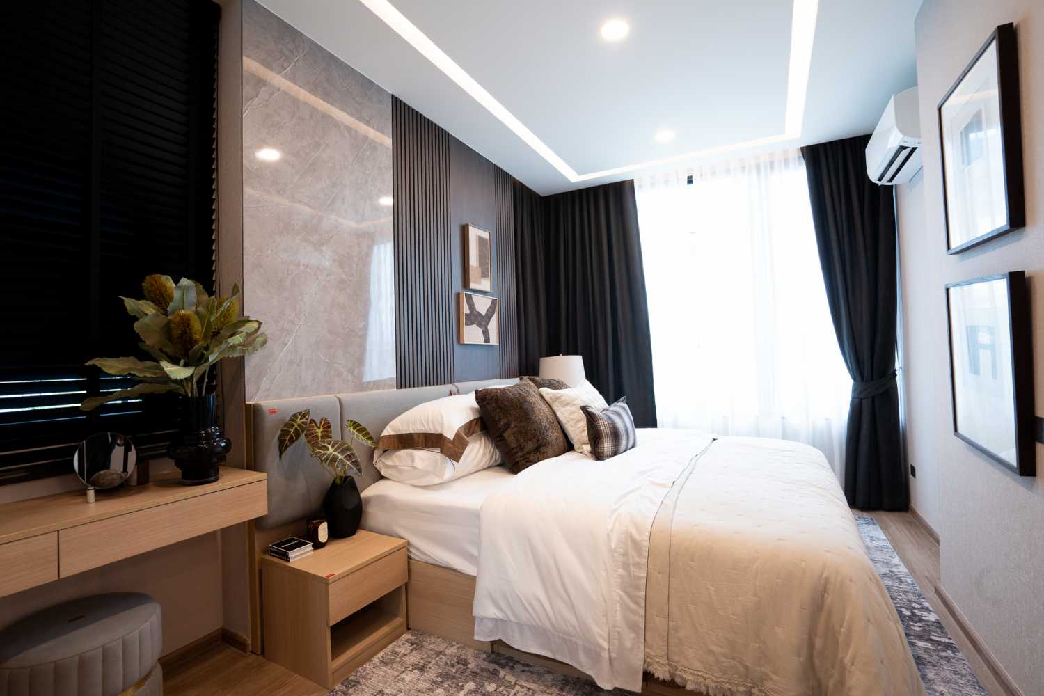 Property image - full photo 4