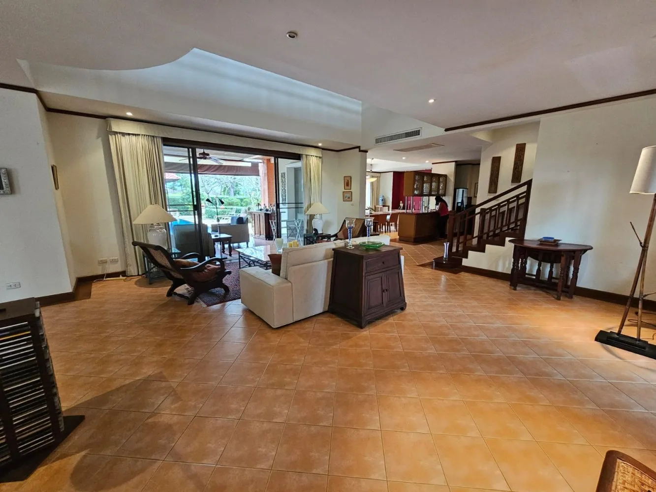 Property image - full photo 8