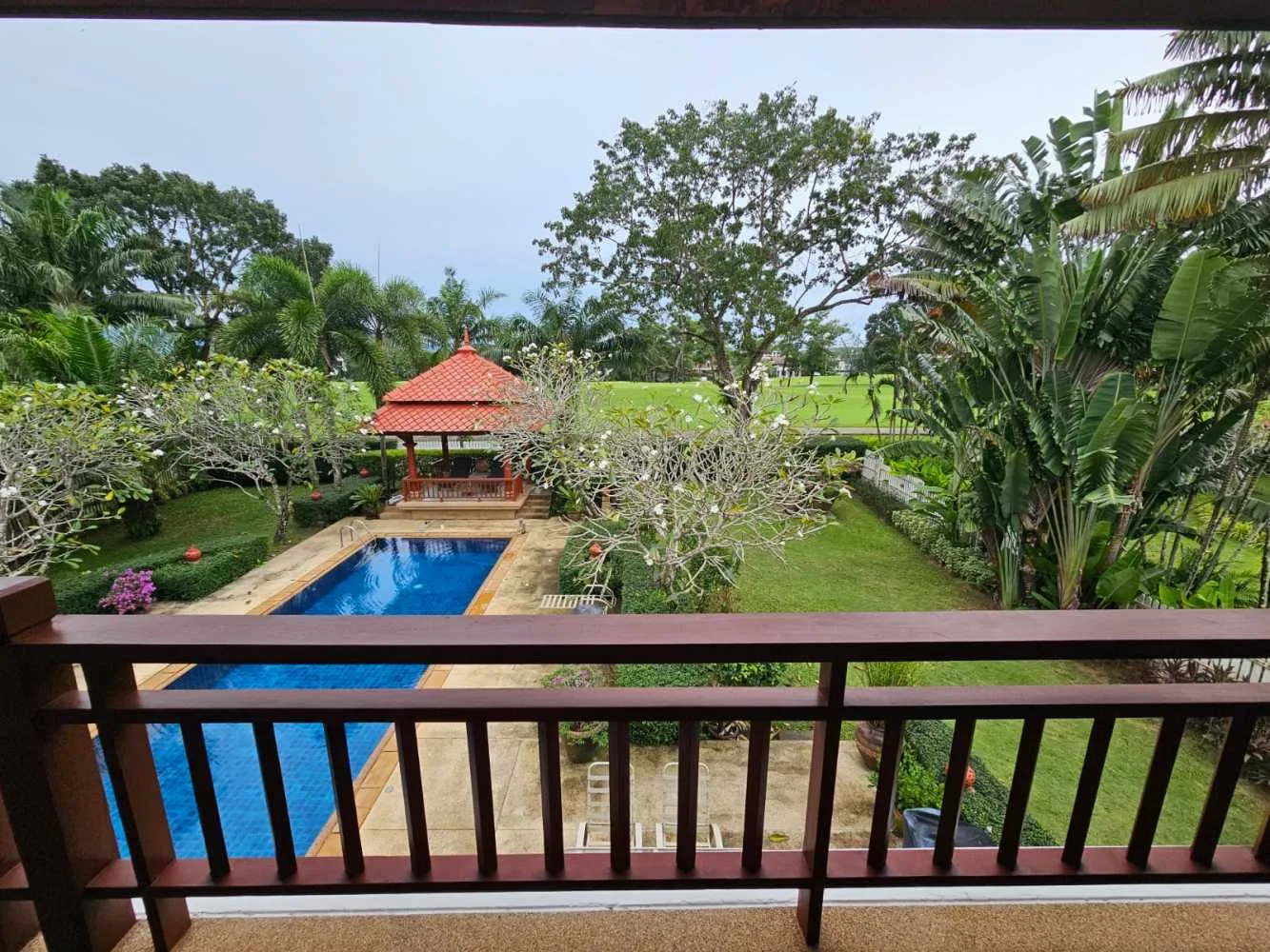 Property image - full photo 2