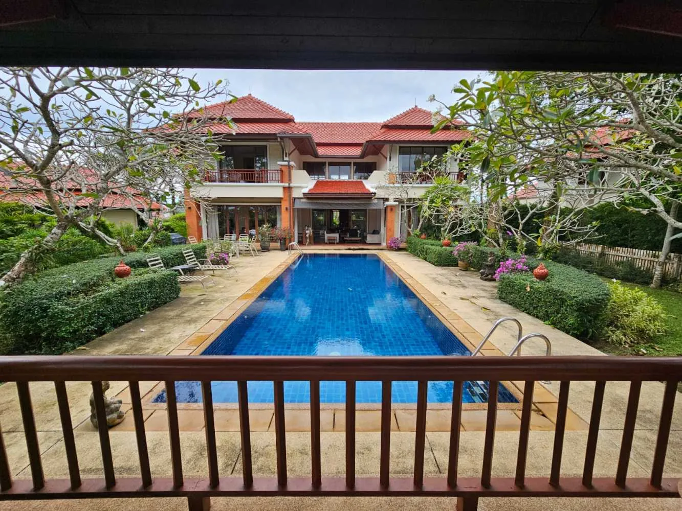 Property image - full photo 1