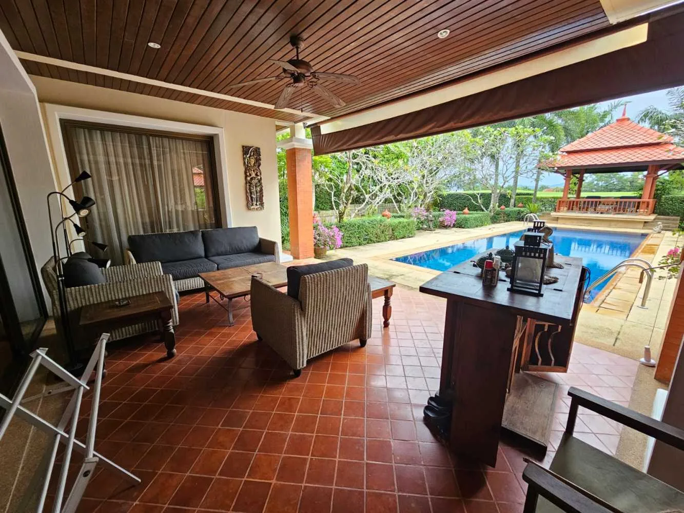 Property image - full photo 3