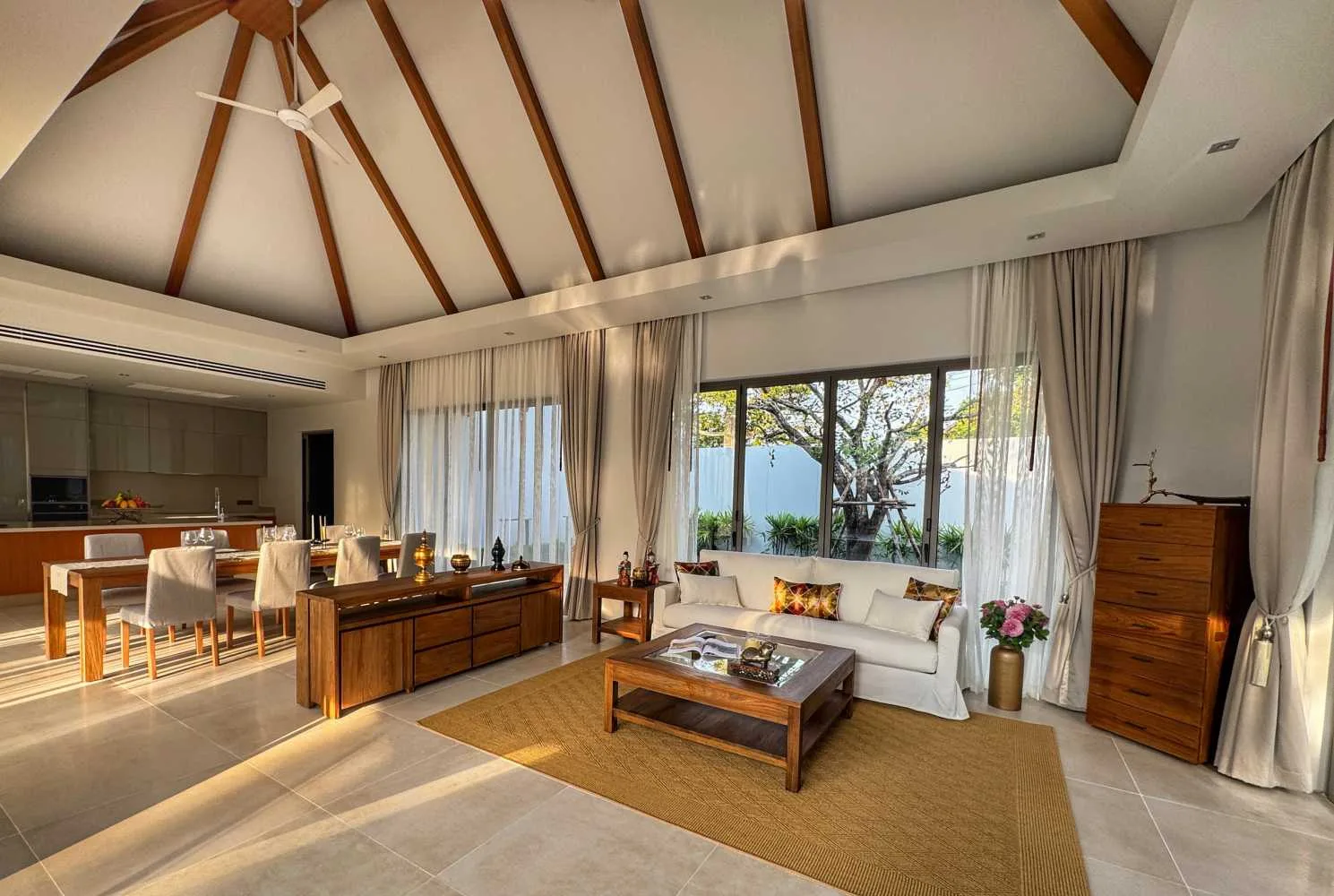 Property image - full photo 3