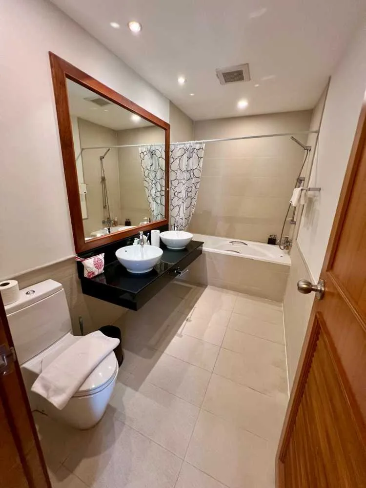 Property image - full photo 17