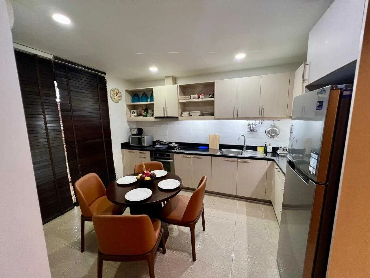 Property image - full photo 6