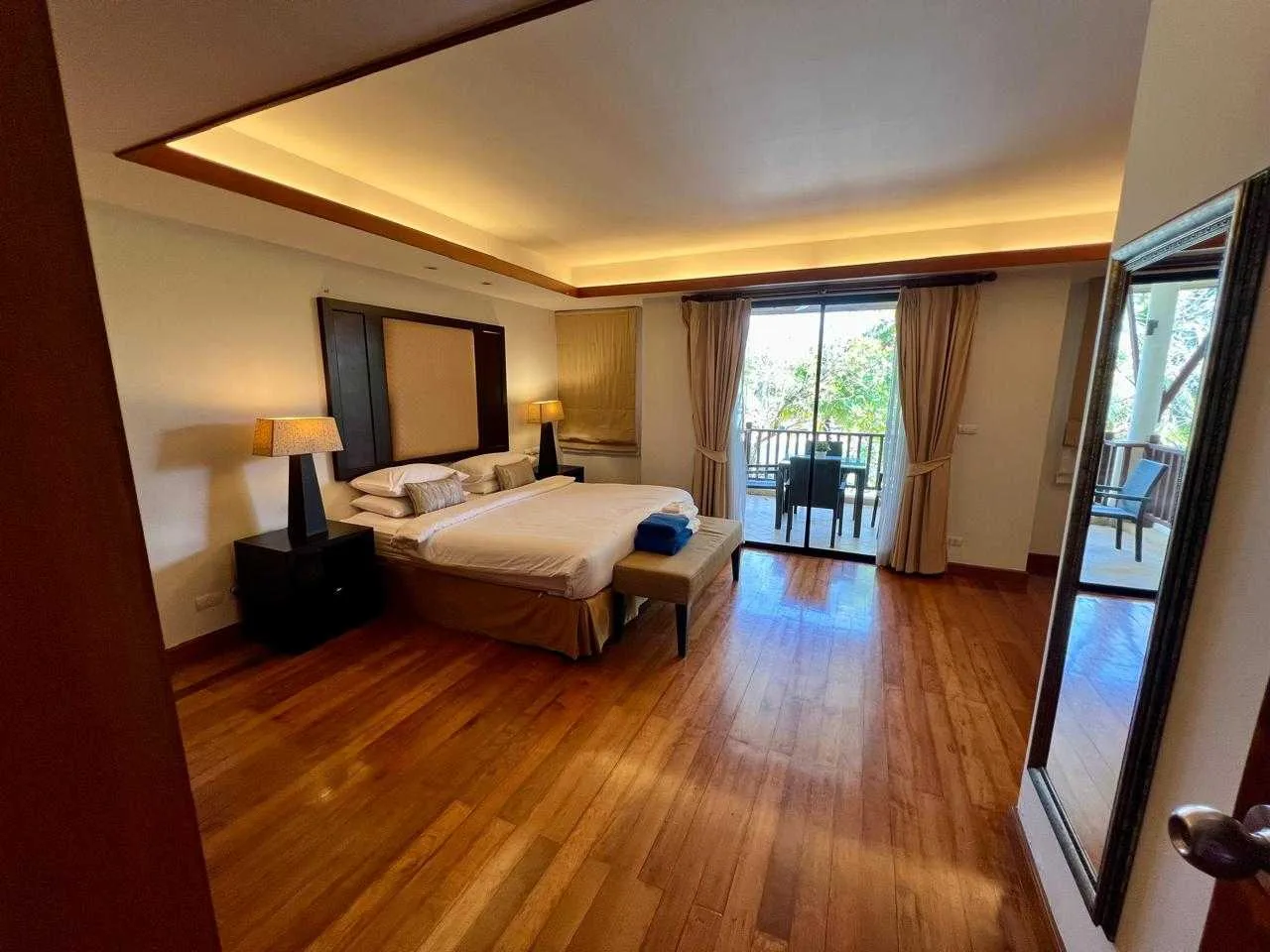 Property image - full photo 22