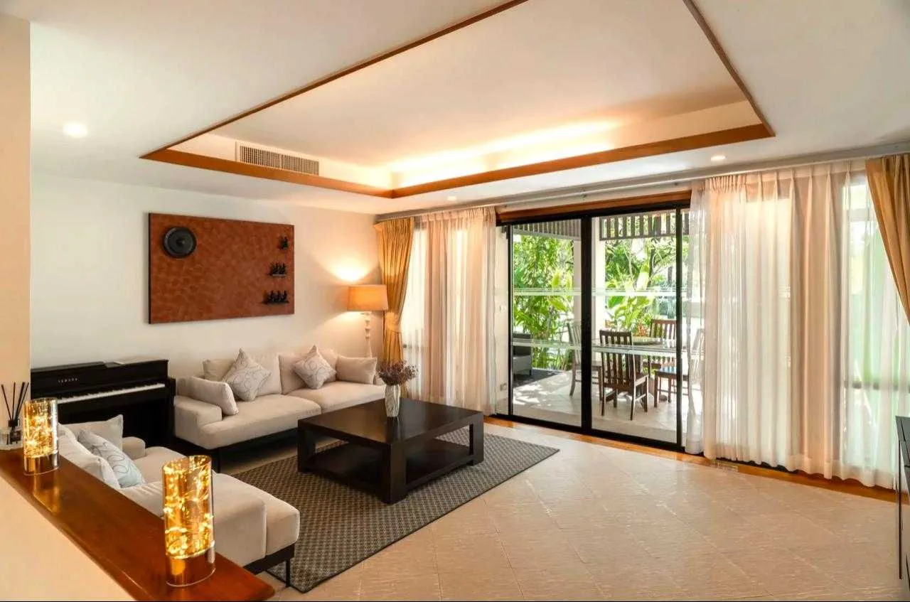 Property image - full photo 5