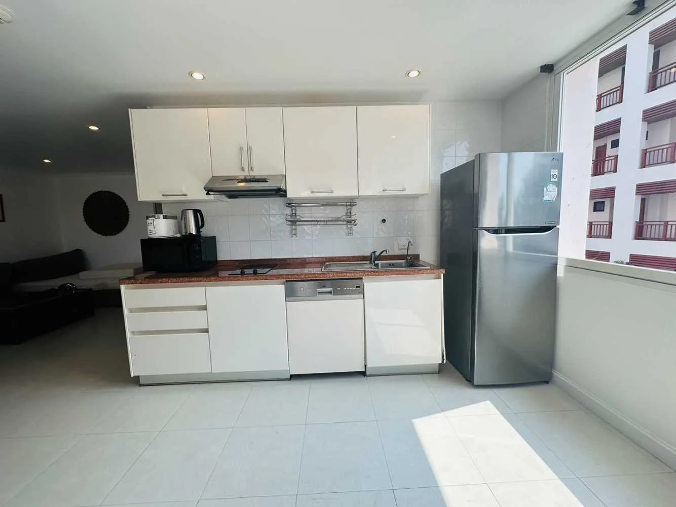 Property image - full photo 6