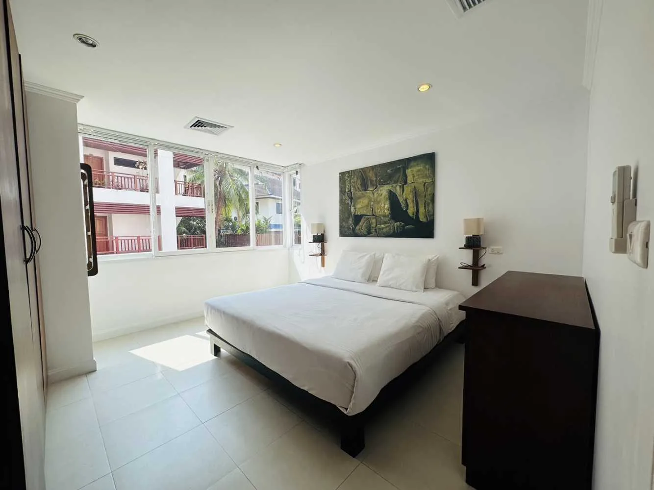 Property image - full photo 14