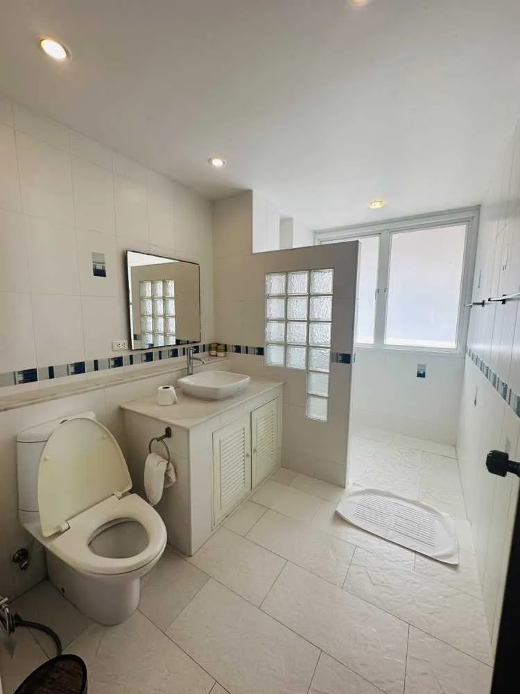Property image - full photo 24