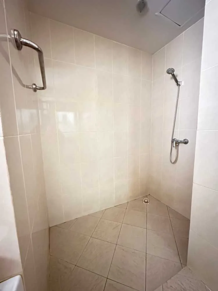 Property image - full photo 14