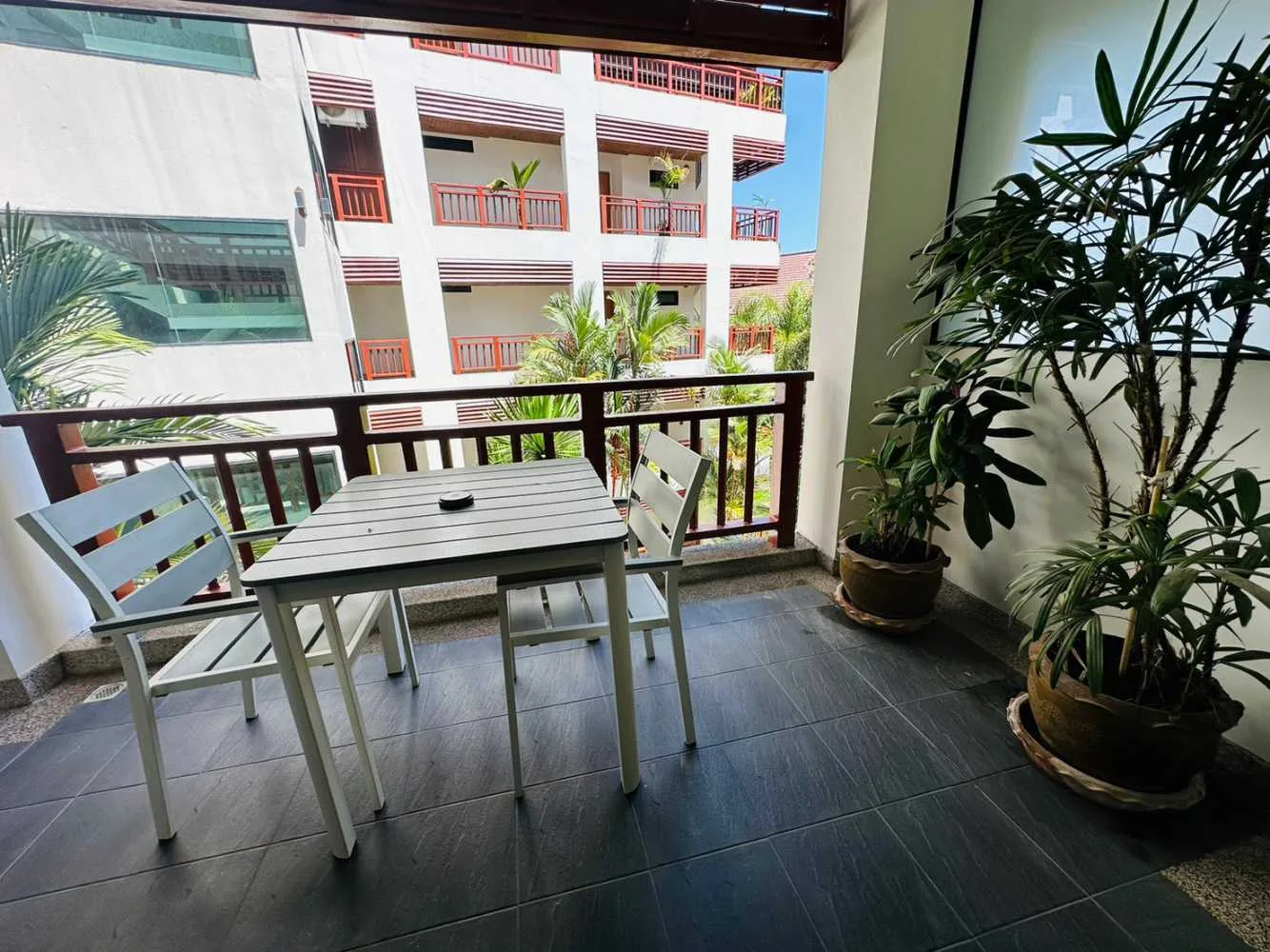 Property image - full photo 1