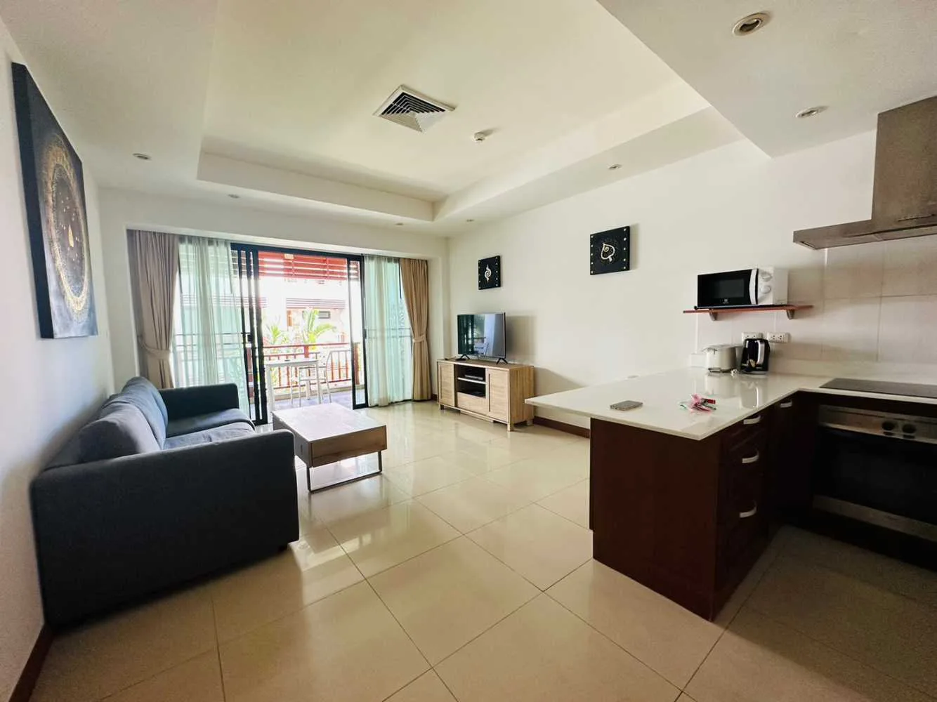 Property image - full photo 5