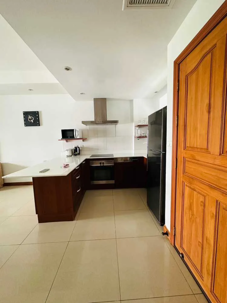 Property image - full photo 4