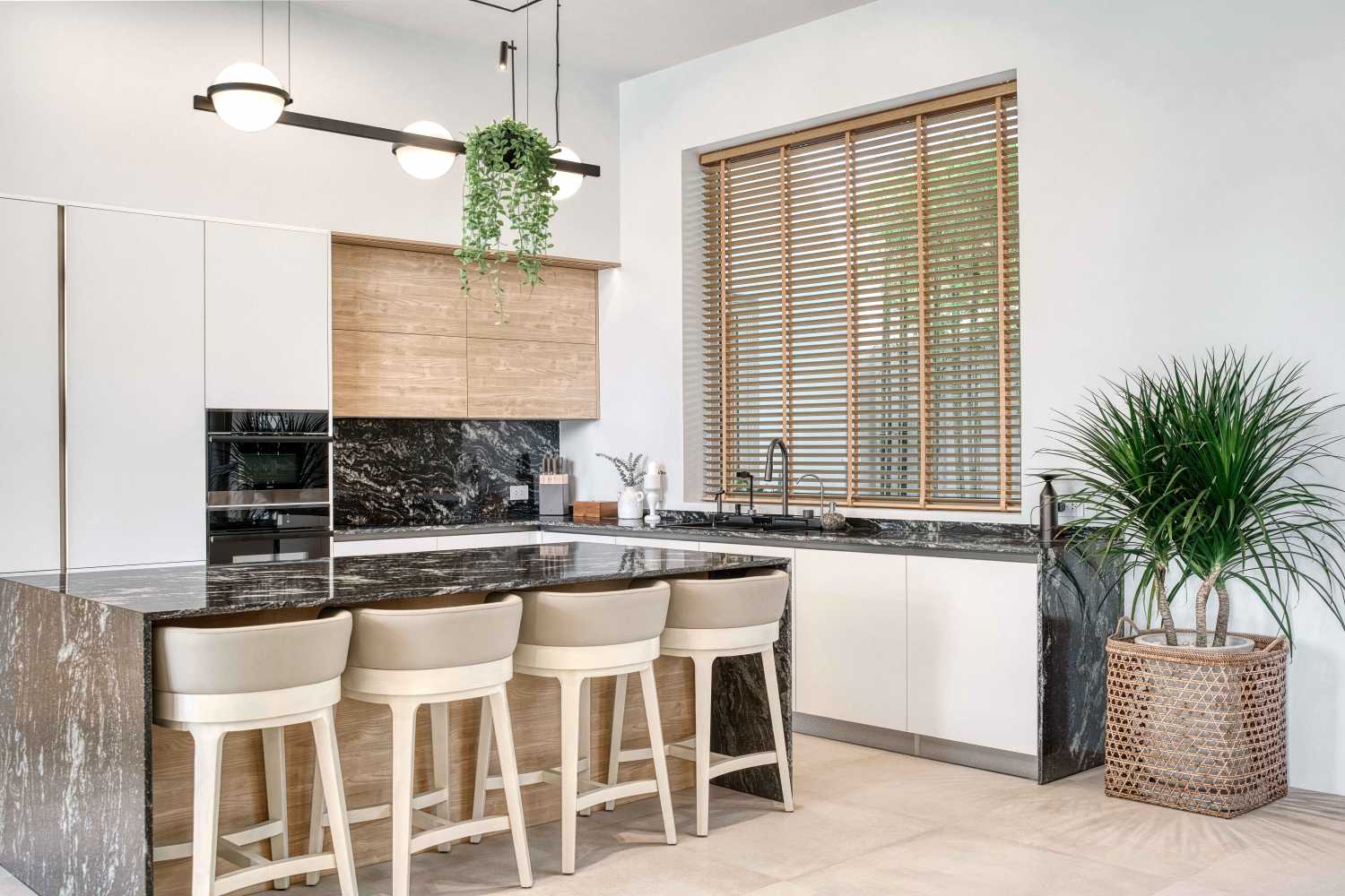 Property image - full photo 6