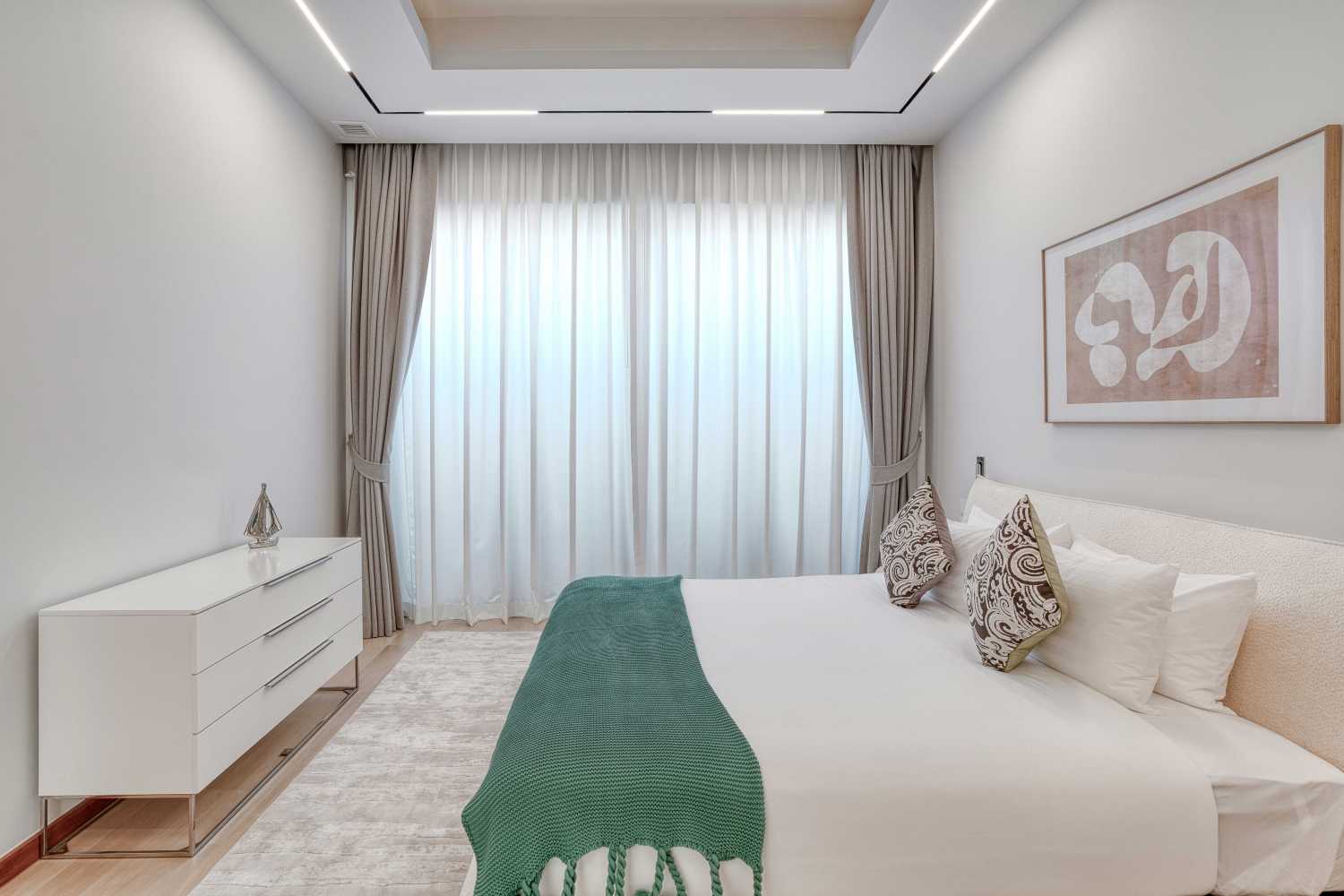 Property image - full photo 16
