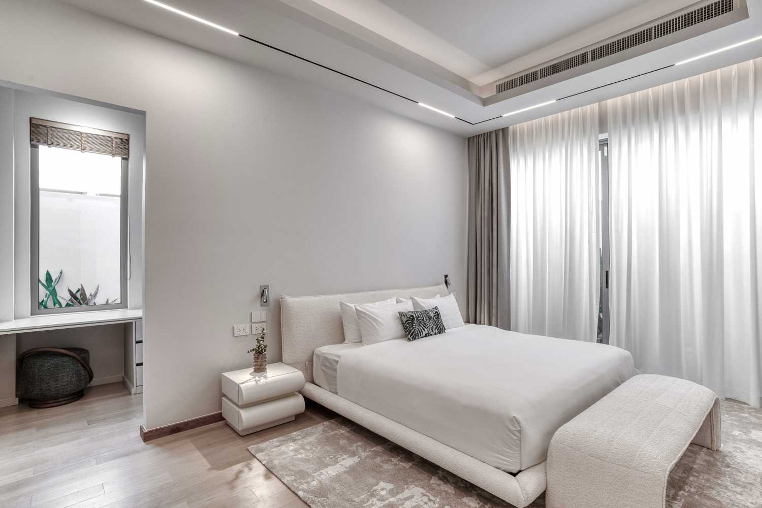 Property image - full photo 24