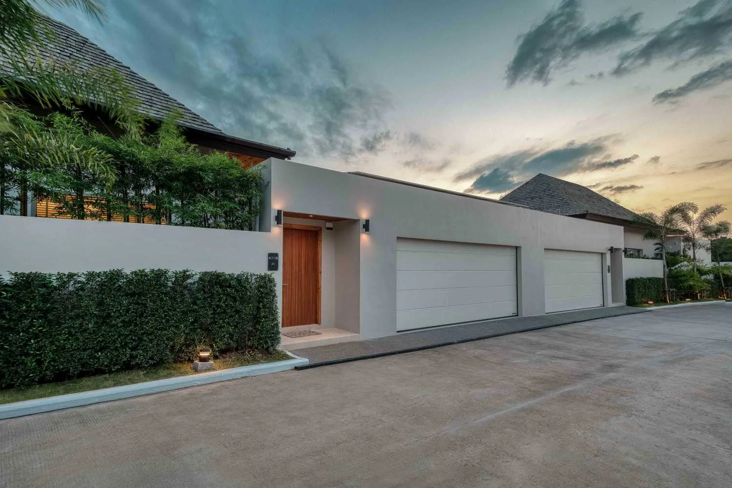 Property image - full photo 36