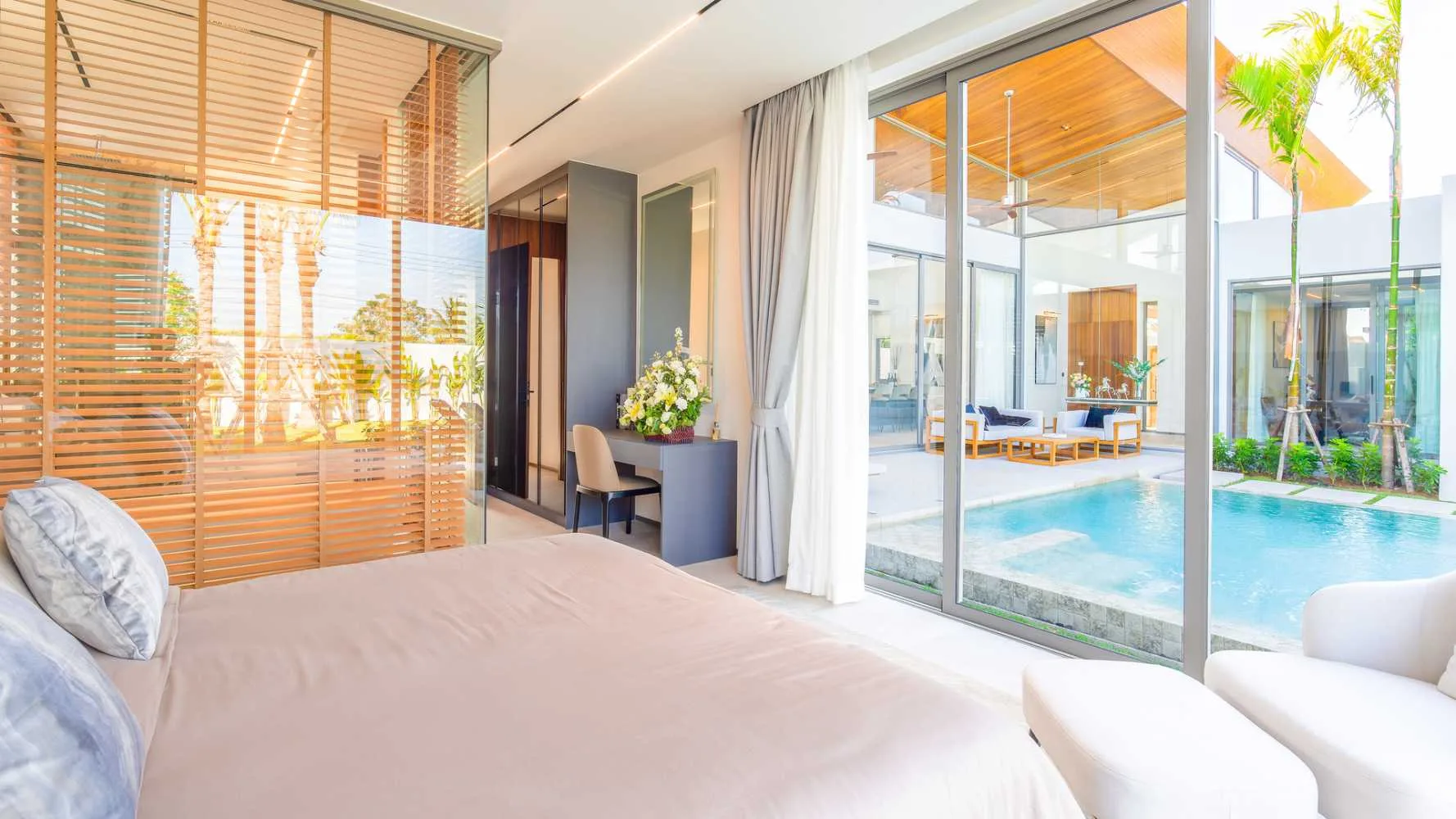 Property image - full photo 19