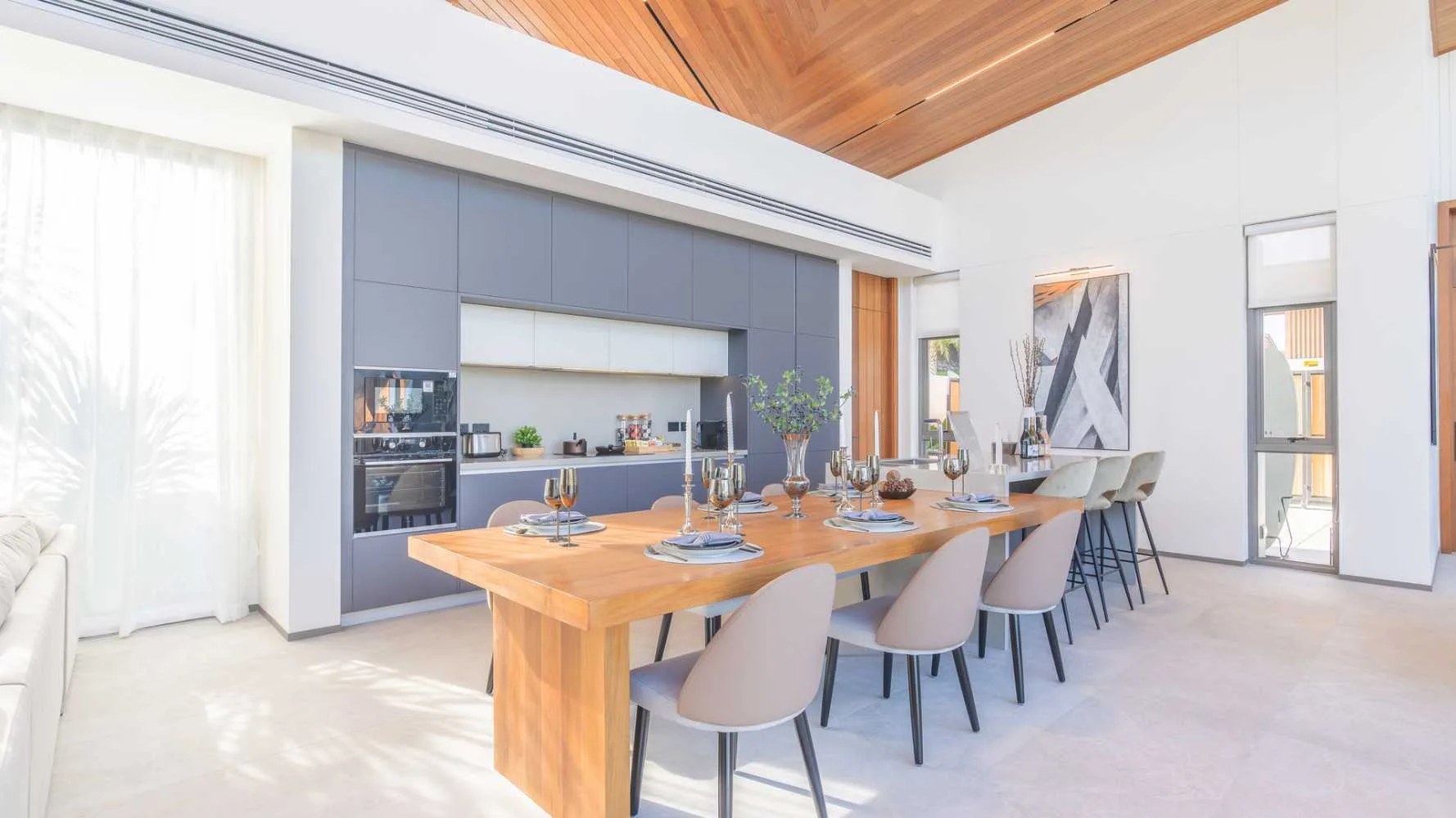 Property image - full photo 6