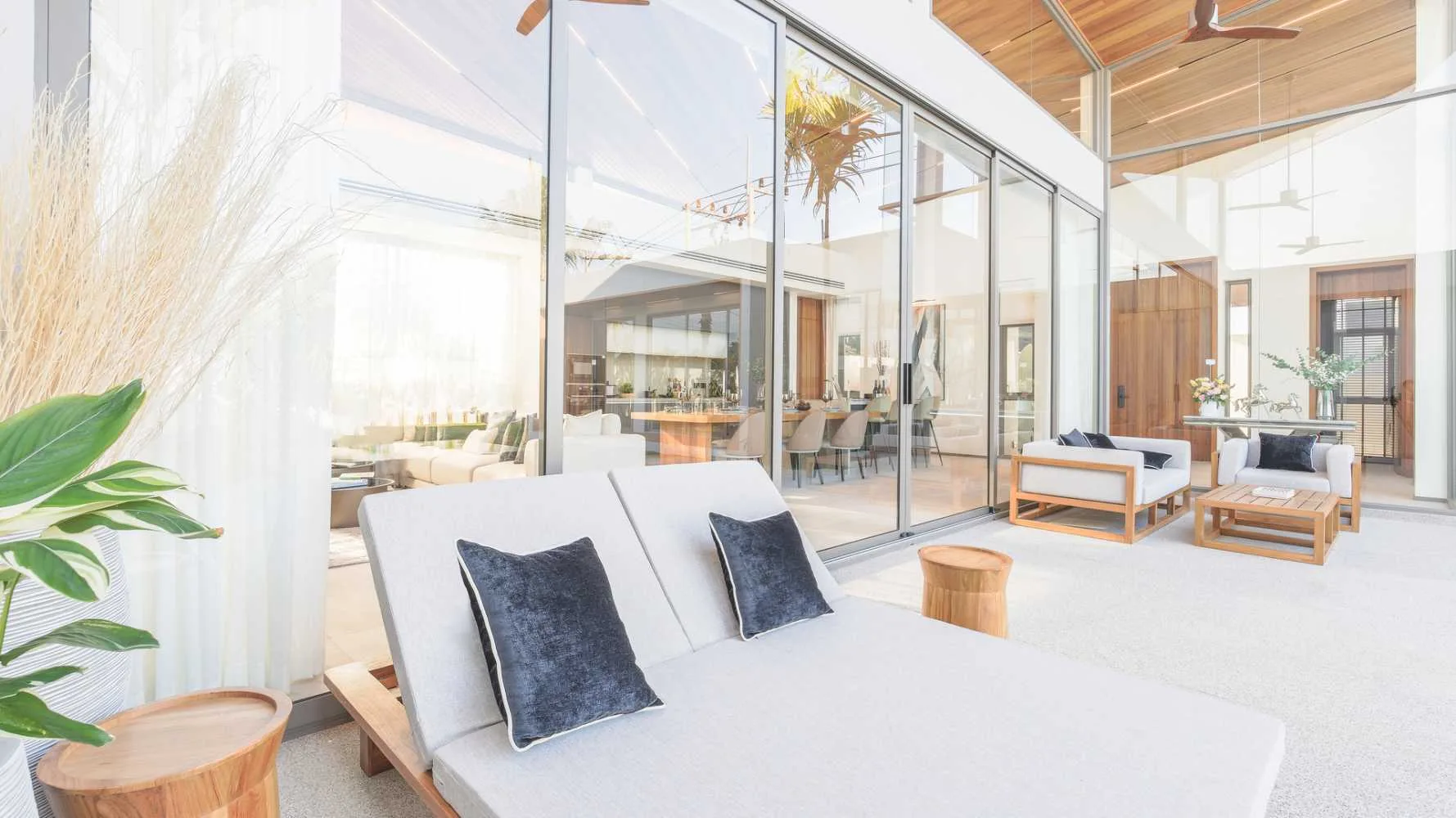 Property image - full photo 18