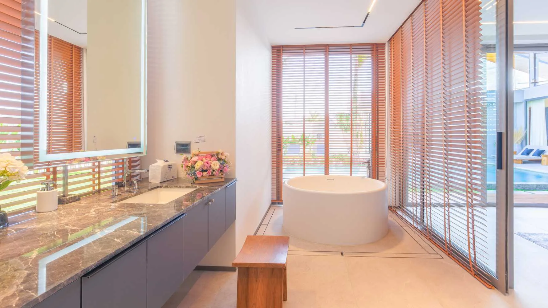 Property image - full photo 27