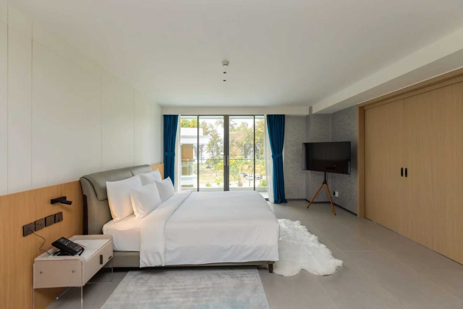 Property image - full photo 7