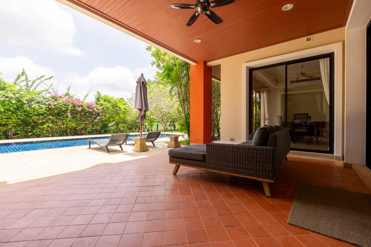 Property image - full photo 14