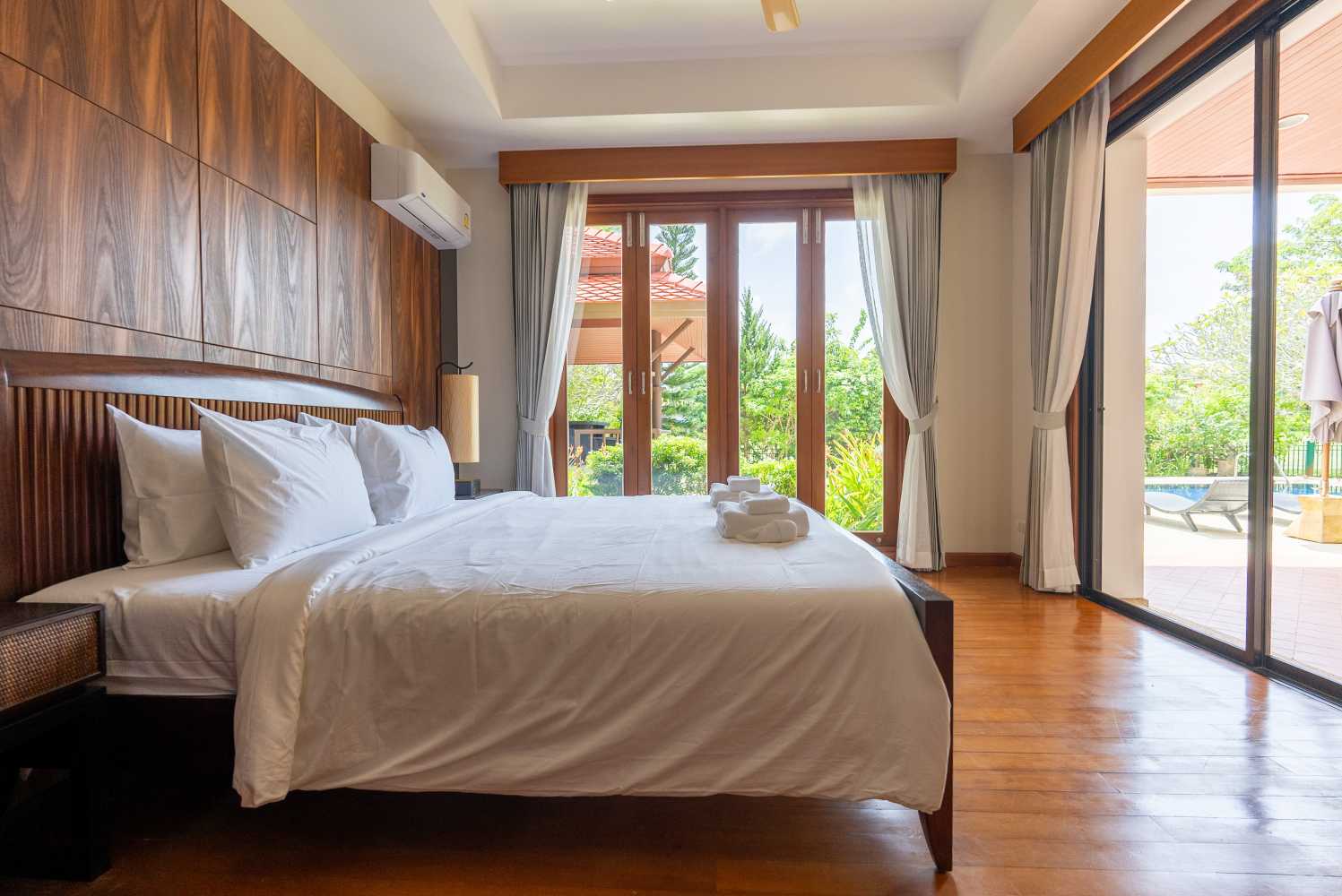 Property image - full photo 22