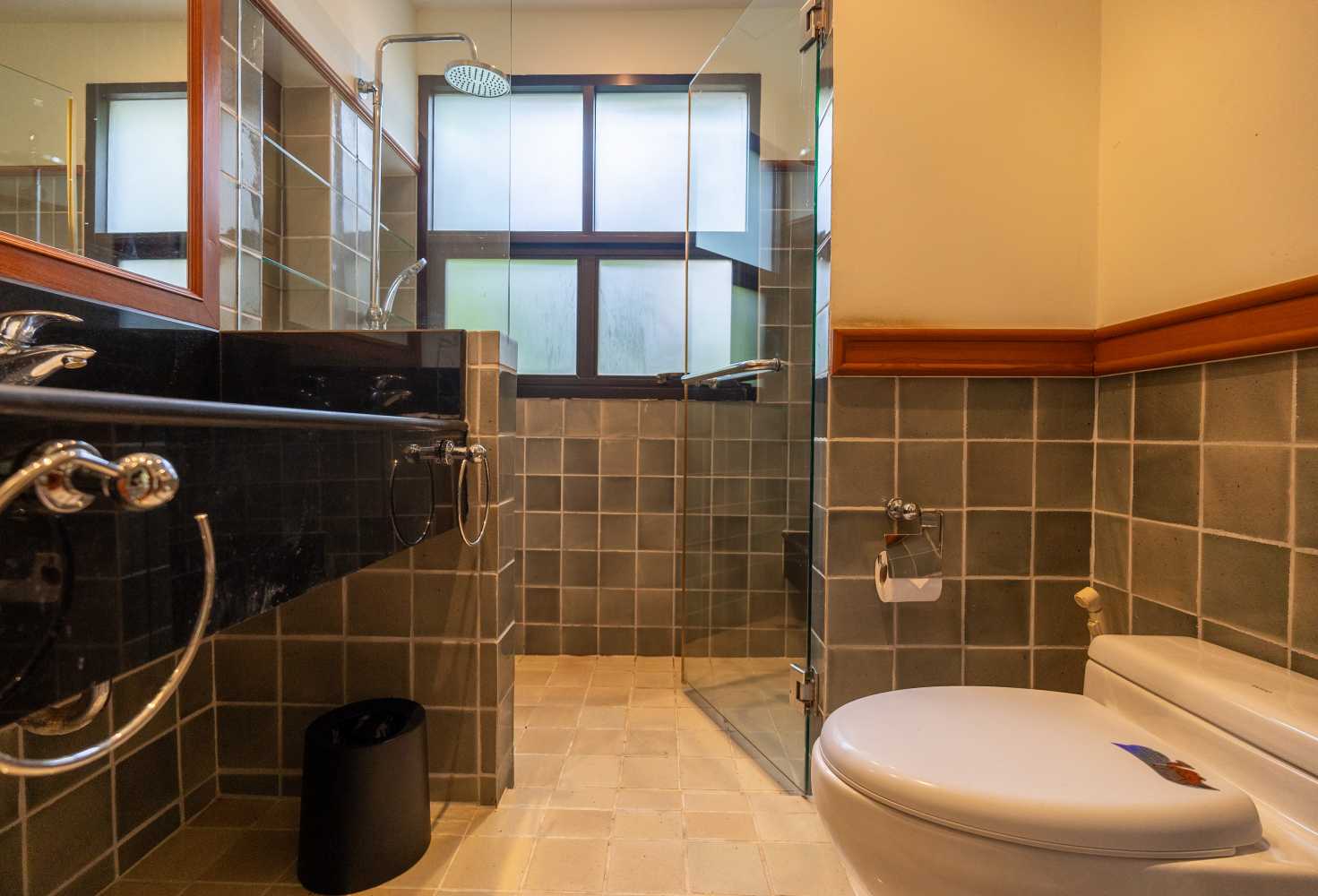 Property image - full photo 20