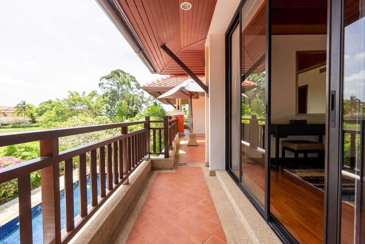 Property image - full photo 33