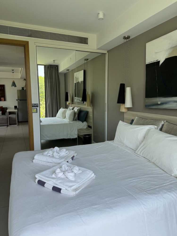 Property image - full photo 6