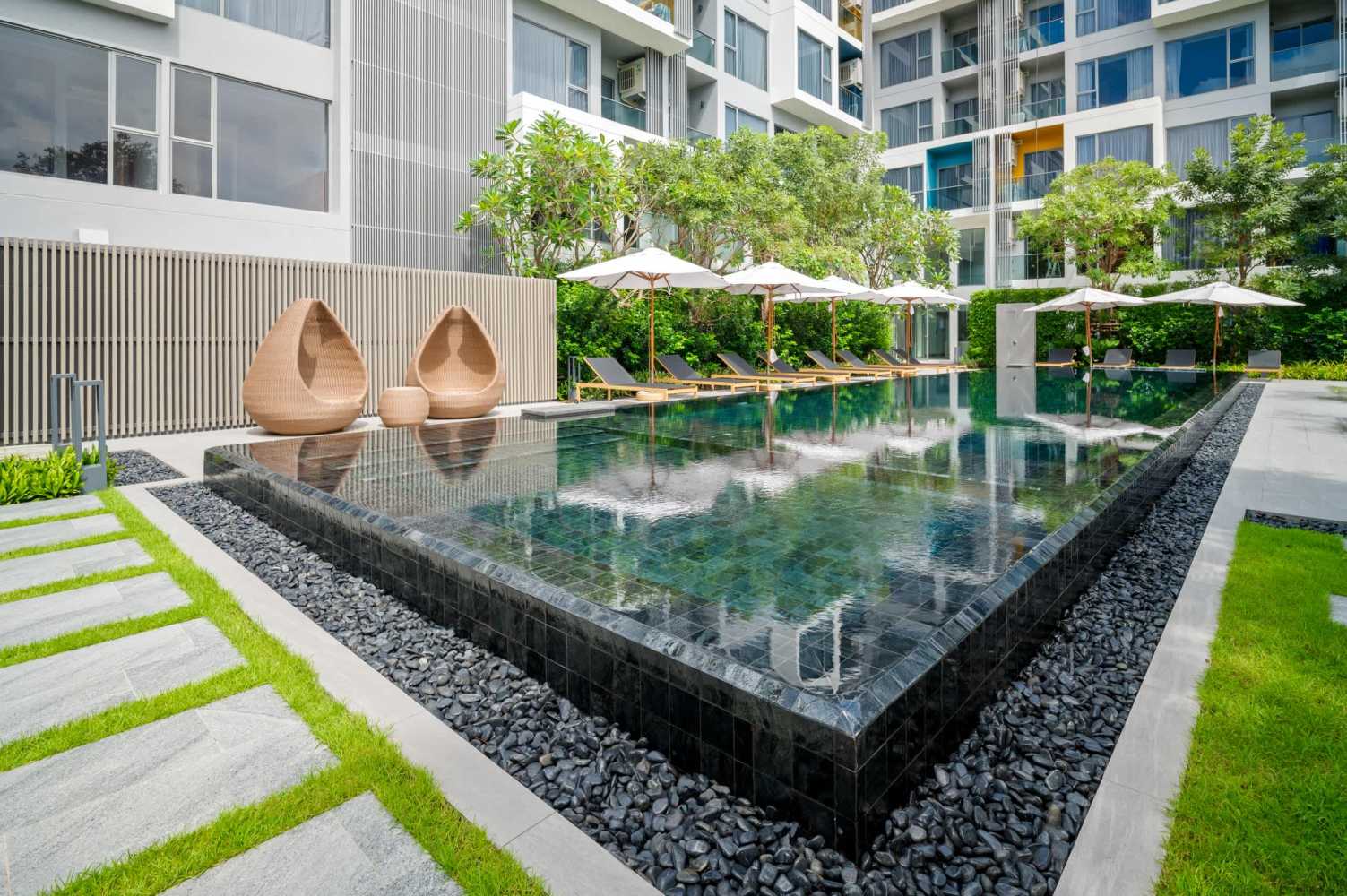 Property image - full photo 3