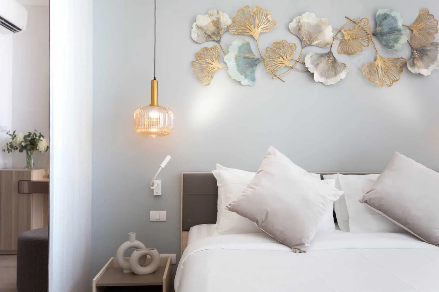 Property image - full photo 16