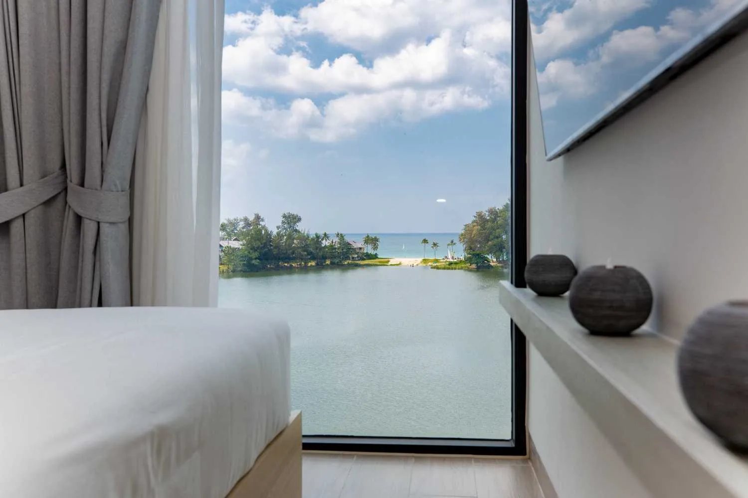 Property image - full photo 28