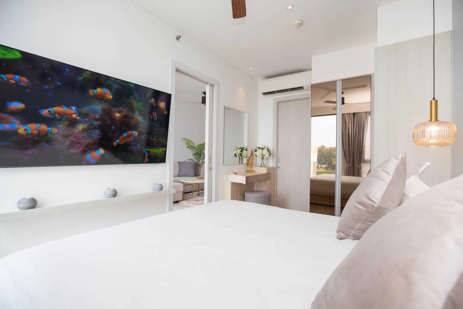 Property image - full photo 13