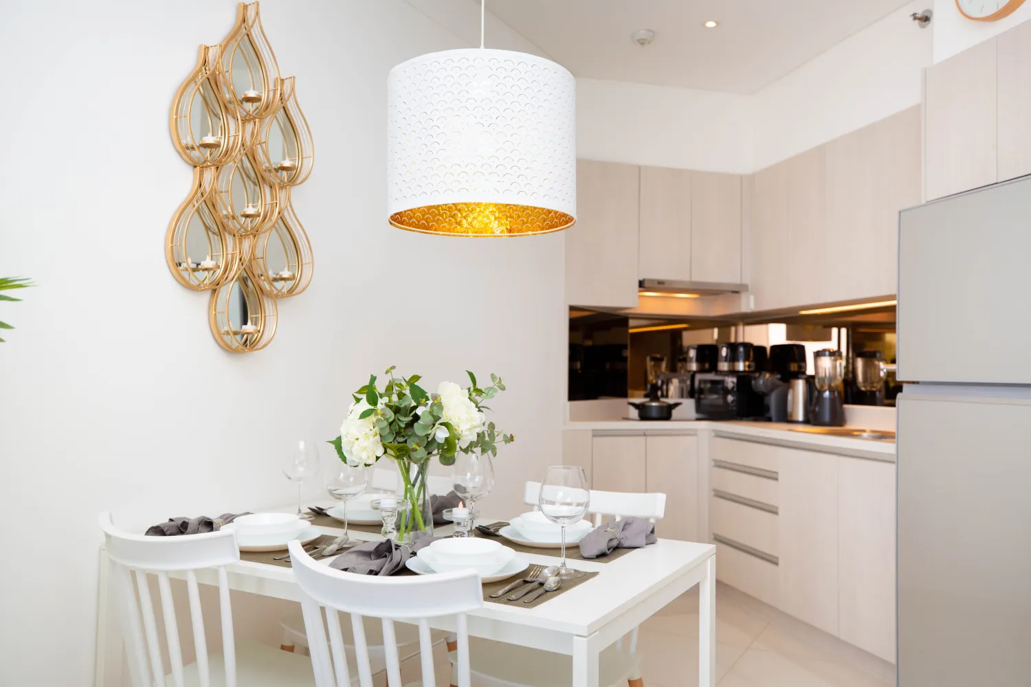 Property image - full photo 11