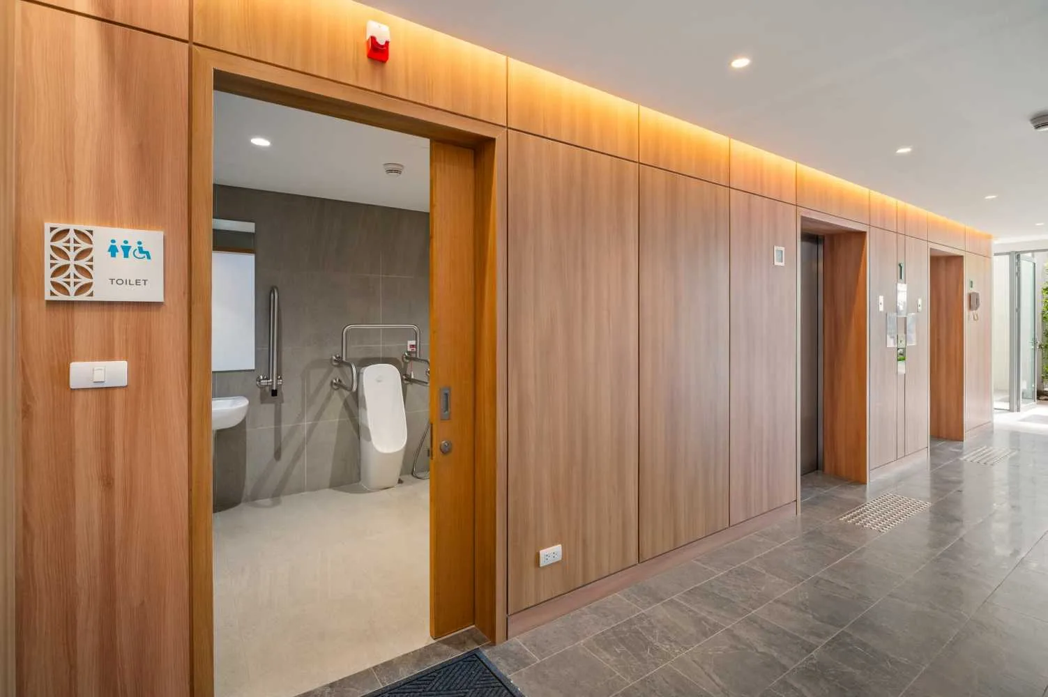 Property image - full photo 21