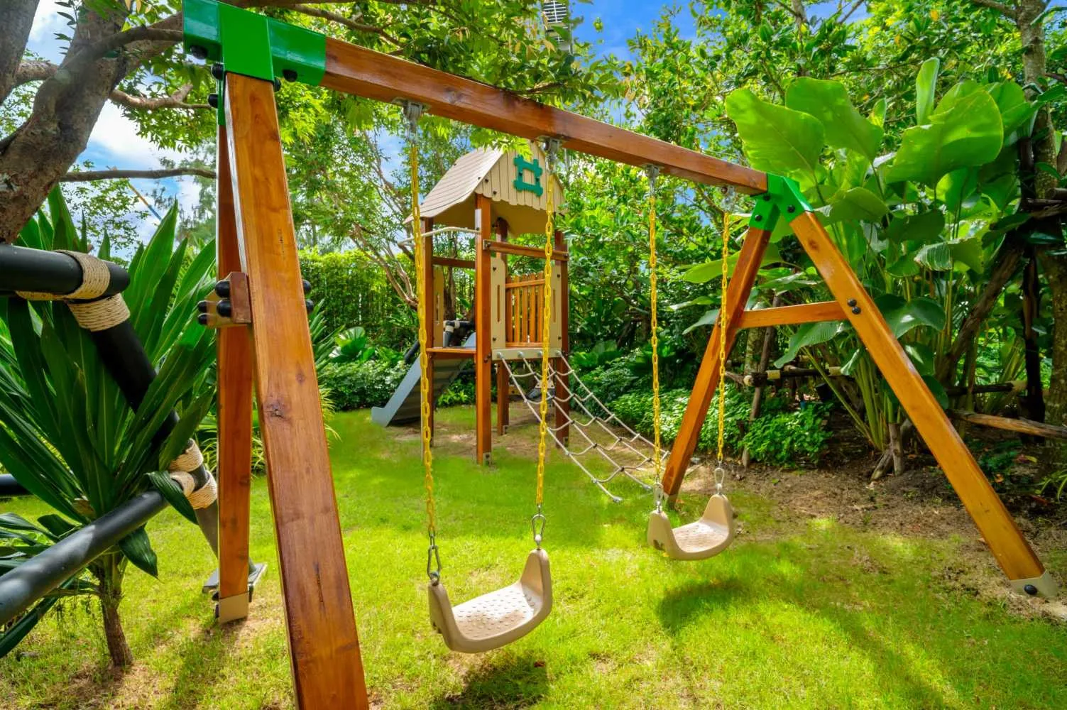 Property image - full photo 31
